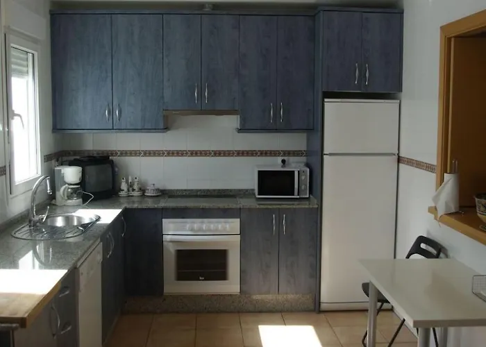 Apartamento Helle Und Geraeumige In Conil By Interhome
