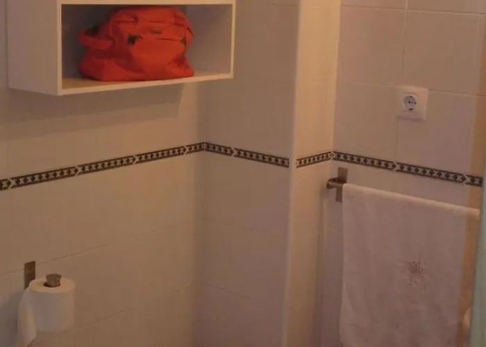 Apartamento Helle Und Geraeumige In Conil By Interhome