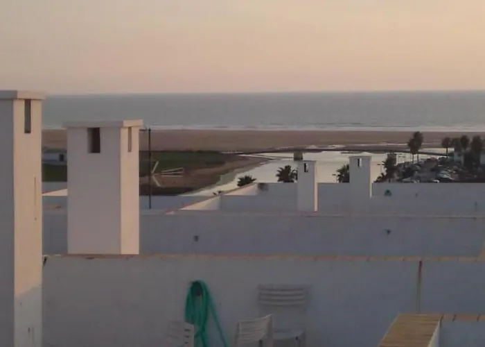 Helle Und Geraeumige In Conil By Interhome Apartamento