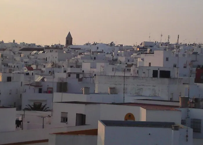 Apartamento Helle Und Geraeumige In Conil By Interhome