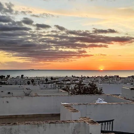 דירה Helle Und Geraeumige In Conil By Interhome