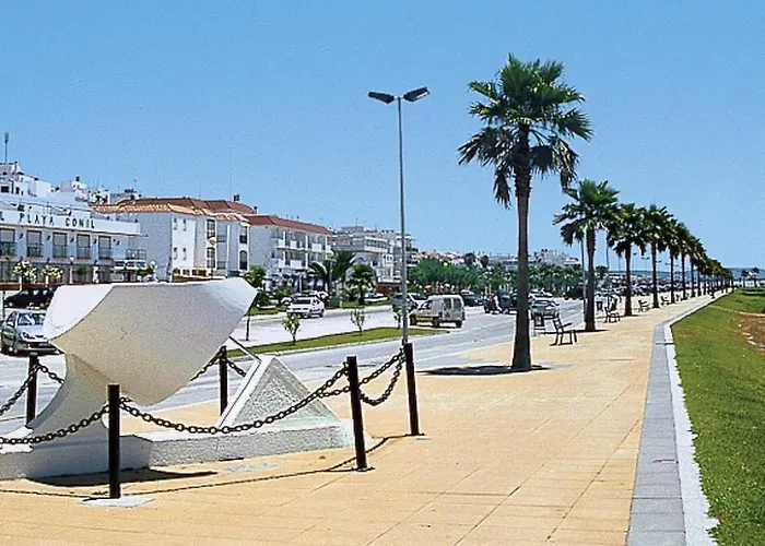 Helle Und Geraeumige In Conil By Interhome *